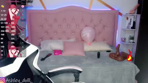 Ashley online show from November 2025 09:26:02 PM