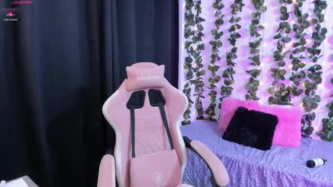 ashley online show from October 2025 02:21:02 AM