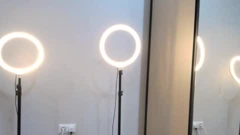 ashley_ollio online show from September 2025 04:16:01 AM