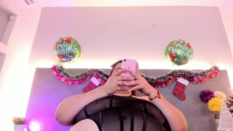 ASHLEY  online show from December 2024 08:05:01 PM