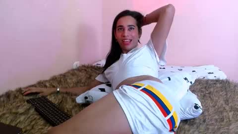 Ashley online show from September 2025 07:28:01 PM