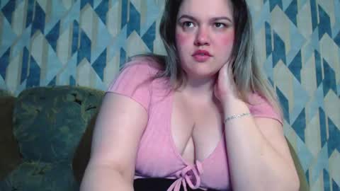 Snapshot of ashleyrosee_ chatting on October 2025 09:00:02 PM Anite online show from October 2025 09:00:02 PM