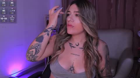 Snapshot of ashleyvalirya chatting on November 2025 04:02:02 AM Ashley Lauren online show from November 2025 04:02:02 AM