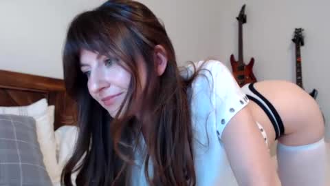 Snapshot of ashleyyylove13 chatting on October 2025 03:59:02 AM Ashley Love online show from October 2025 03:59:02 AM