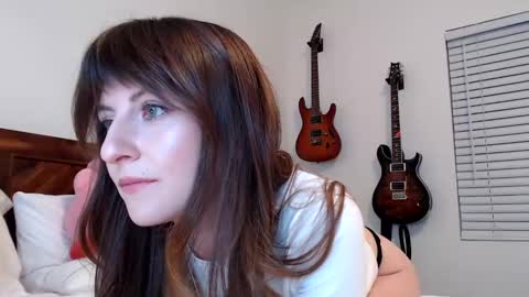 Snapshot of ashleyyylove13 chatting on November 2025 07:41:01 AM Ashley Love online show from November 2025 07:41:01 AM