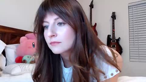 Snapshot of ashleyyylove13 chatting on November 2025 07:29:02 AM Ashley Love online show from November 2025 07:29:02 AM