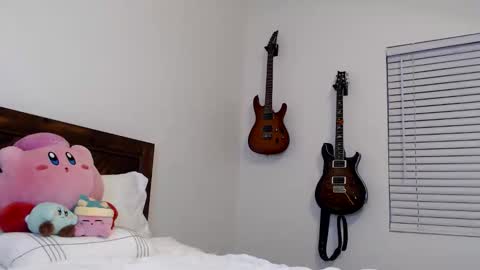 Snapshot of ashleyyylove13 chatting on November 2025 06:58:02 AM Ashley Love online show from November 2025 06:58:02 AM