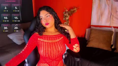 ashly online show from December 2024 01:06:01 PM