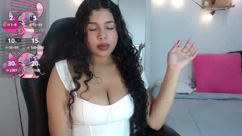 ashly online show from February 2025 01:48:02 PM
