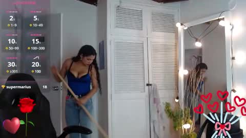 ashly online show from February 2025 08:54:01 PM