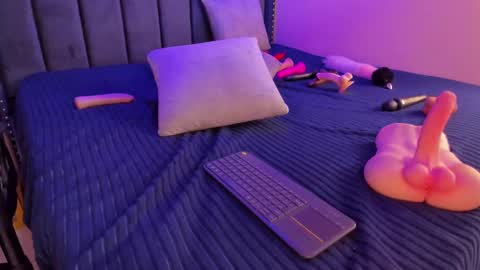 ashlye_miller_ online show from December 2024 06:54:01 AM