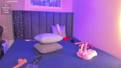 ashlye_miller_ online show from December 2024 07:09:01 AM