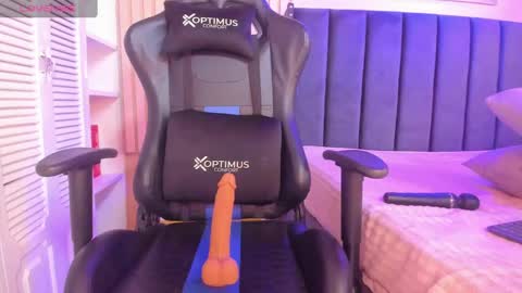 ashlye_miller_ online show from December 2024 06:45:02 AM