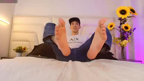 Ashton Myers online show from September 2025 07:52:01 PM