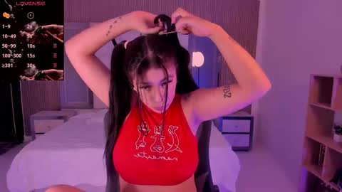 Snapshot of asiamiller_ chatting on November 2025 12:17:01 PM AsiaMiller online show from November 2025 12:17:01 PM