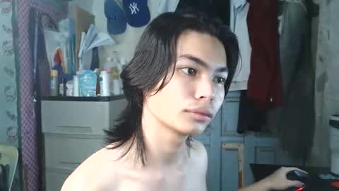 Snapshot of asian_babyboi chatting on October 2025 06:56:01 AM asian_babyboi online show from October 2025 06:56:01 AM