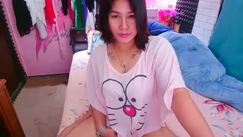 Snapshot of asian_diana69 chatting on February 2025 12:06:02 PM diane online show from February 2025 12:06:02 PM