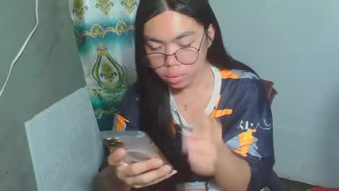 Rhean online show from March 2025 01:05:01 AM