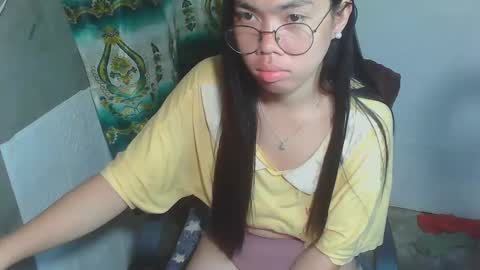 Rhean online show from March 2025 05:38:02 PM