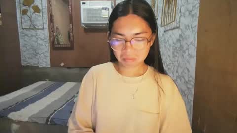 Snapshot of asian_rhean chatting on November 2025 11:27:02 PM Rhean online show from November 2025 11:27:02 PM