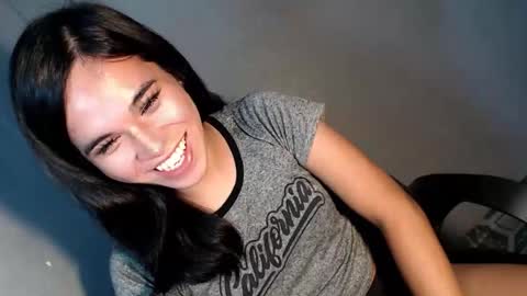 Snapshot of asianblk_barbiedoll chatting on October 2025 05:41:02 PM asianblk_barbiedoll online show from October 2025 05:41:02 PM