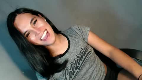 Snapshot of asianblk_barbiedoll chatting on October 2025 03:44:02 PM asianblk_barbiedoll online show from October 2025 03:44:02 PM