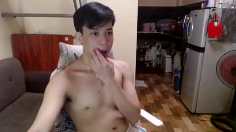 asiandreamboyx online show from February 2025 01:32:01 PM