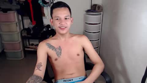asianhugecock05 online show from September 2025 02:39:02 PM