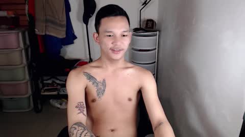 asianhugecock05 online show from September 2025 01:29:02 AM