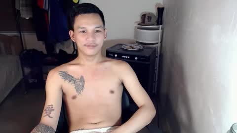 asianhugecock05 online show from September 2025 04:08:02 PM