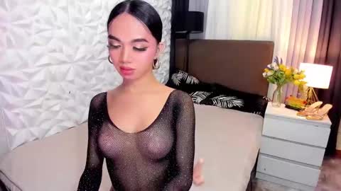 Snapshot of asianhugecockkim chatting on December 2024 10:40:01 AM KIM online show from December 2024 10:40:01 AM