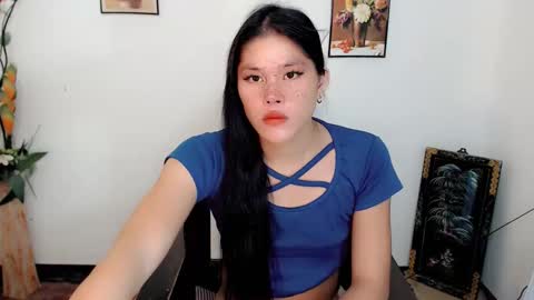 Snapshot of asiansexy_bitch chatting on October 2025 01:57:01 AM lucy gwapa online show from October 2025 01:57:01 AM