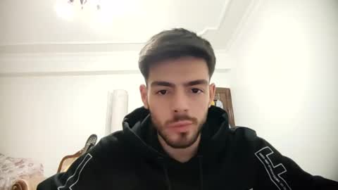 asihandsome06 online show from February 2025 06:42:02 PM