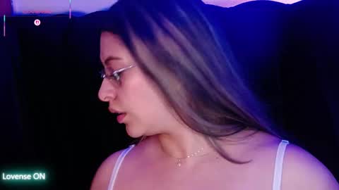   online show from October 2025 02:22:02 AM