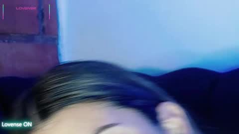   online show from October 2025 03:42:02 AM