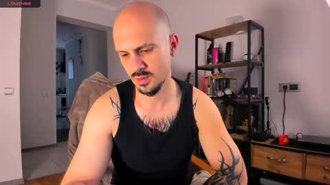 Snapshot of asshunter4k chatting on October 2025 09:22:01 AM asshunter4k online show from October 2025 09:22:01 AM