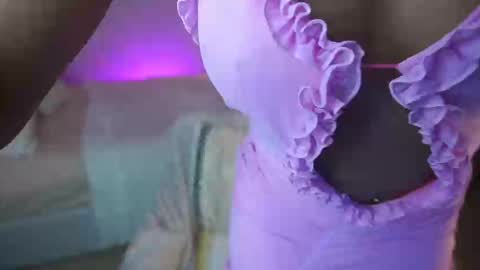 Snapshot of astrea_1 chatting on September 2025 11:38:02 PM Astrea online show from September 2025 11:38:02 PM