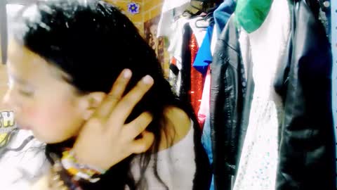 Snapshot of astrid_hauser66 chatting on October 2025 04:05:01 AM astrid_hauser66 online show from October 2025 04:05:01 AM