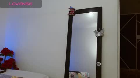 mariia  online show from September 2025 09:15:01 PM