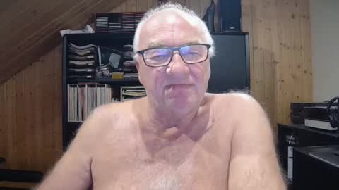 asusandy online show from September 2025 02:28:02 AM