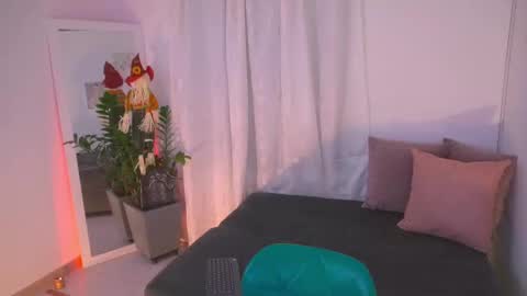 atena676 online show from October 2025 02:04:01 AM