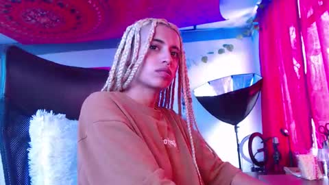 Snapshot of ateneasairce chatting on October 2025 04:15:02 PM Atenea online show from October 2025 04:15:02 PM