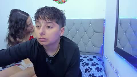 Snapshot of athenea_zuleinys chatting on December 2025 12:10:02 PM athenea_zuleinys online show from December 2025 12:10:02 PM