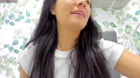 Atilana Diaz online show from December 2024 01:49:02 PM