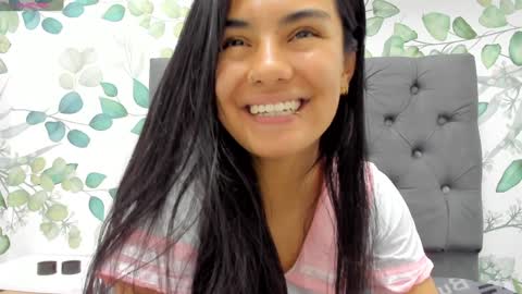 Atilana Diaz online show from December 2024 05:08:01 PM