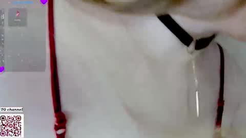 Snapshot of atlantisdreams chatting on October 2025 07:12:01 PM Coral online show from October 2025 07:12:01 PM