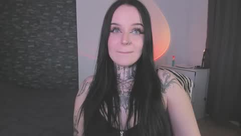 online every day between 10am-23pm online show from September 2025 04:12:02 PM