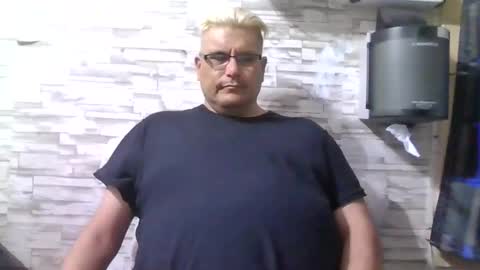 Snapshot of atr2424 chatting on February 2025 09:09:01 AM A online show from February 2025 09:09:01 AM