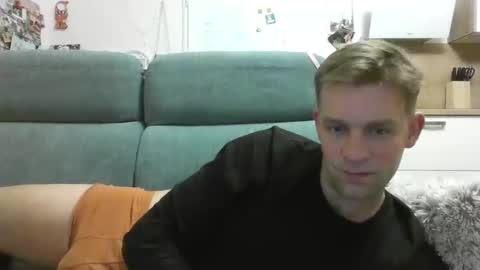 Snapshot of attom88 chatting on January 2025 09:41:02 PM SomeFun online show from January 2025 09:41:02 PM