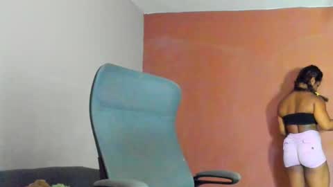 Snapshot of audry_montero1 chatting on September 2025 10:02:01 PM Audry online show from September 2025 10:02:01 PM